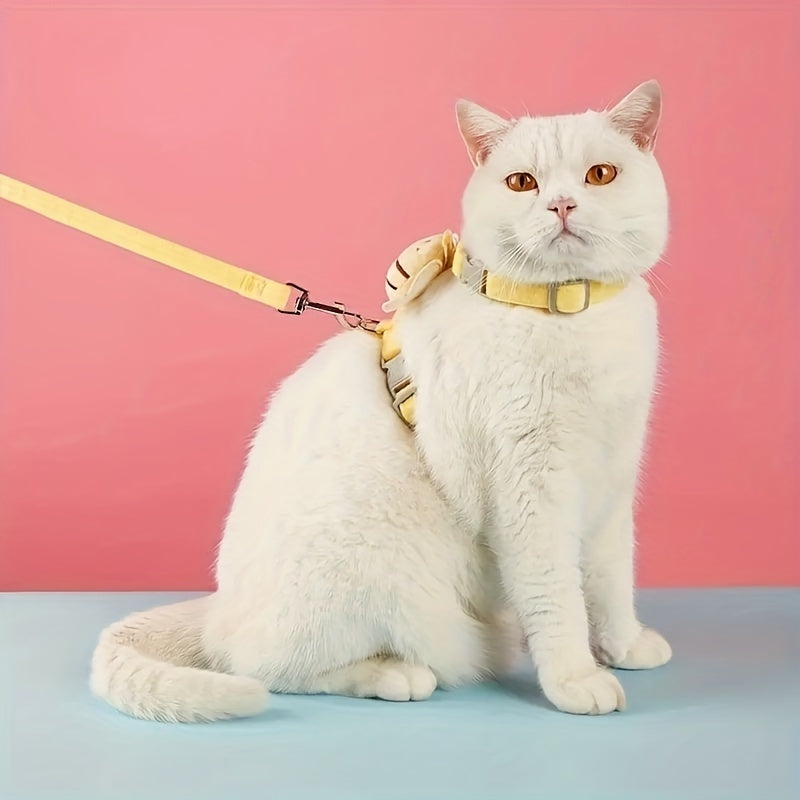 Adjustable Cat Harness & Leash Set – Cute Yellow Bee Plaid, Escape-Proof, Lightweight & Soft – Fits Small & Large Cats
