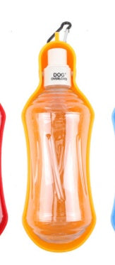 Traveling Dog Hanging Water Bottle – Portable Pet Dispenser (250ml & 500ml)